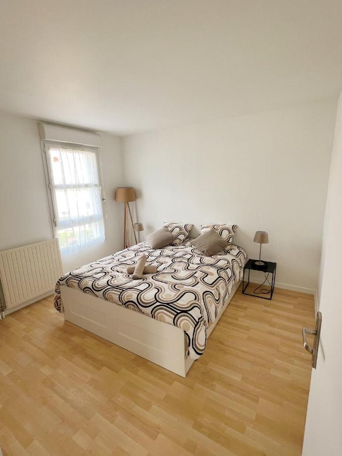 Appartement Joli Duplex Proche Disneyland à Montévrain Extérieur photo
